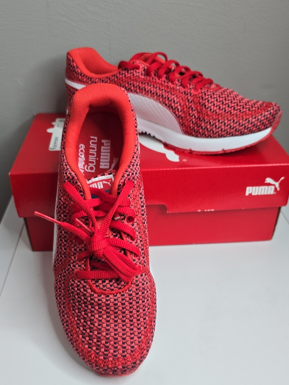 Puma Narita V3 Knit Running Shoes - Vibrant Red / Black Mesh